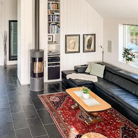3 Bedroom Beautiful In *