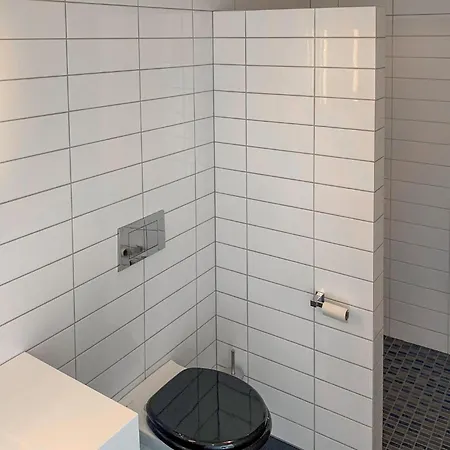 Casa vacanze 3 Bedroom Beautiful In Lillesand